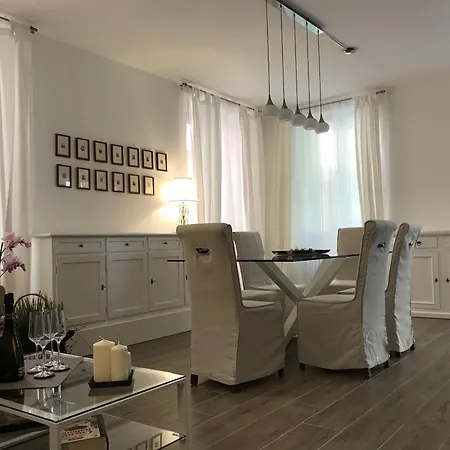 Bianca Apartment *